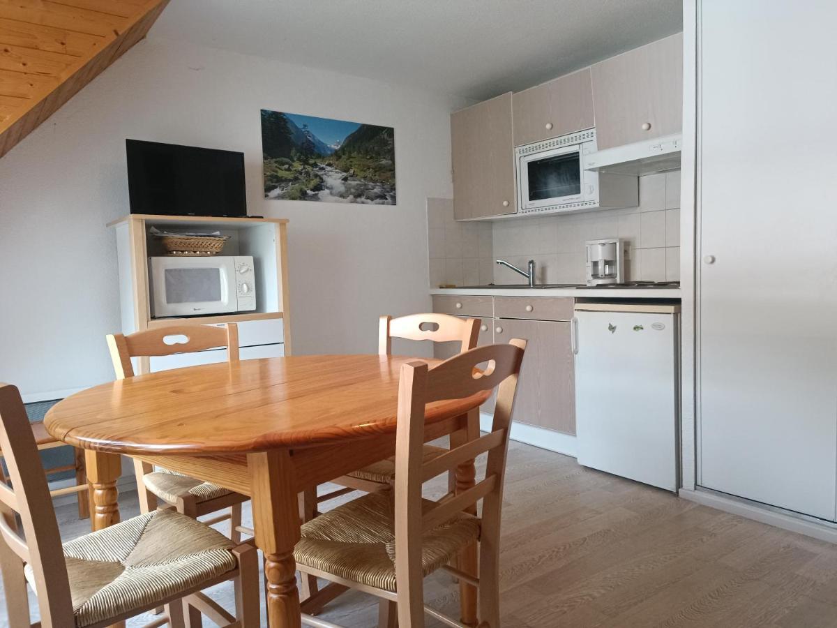 Joli T2 Avec Alcove Wifi 4 Pers Linge De Maison Inclus Каутерец Екстериор снимка